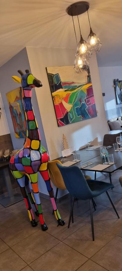 Hotel Le 6 3 Home Port En Bessin エクステリア 写真